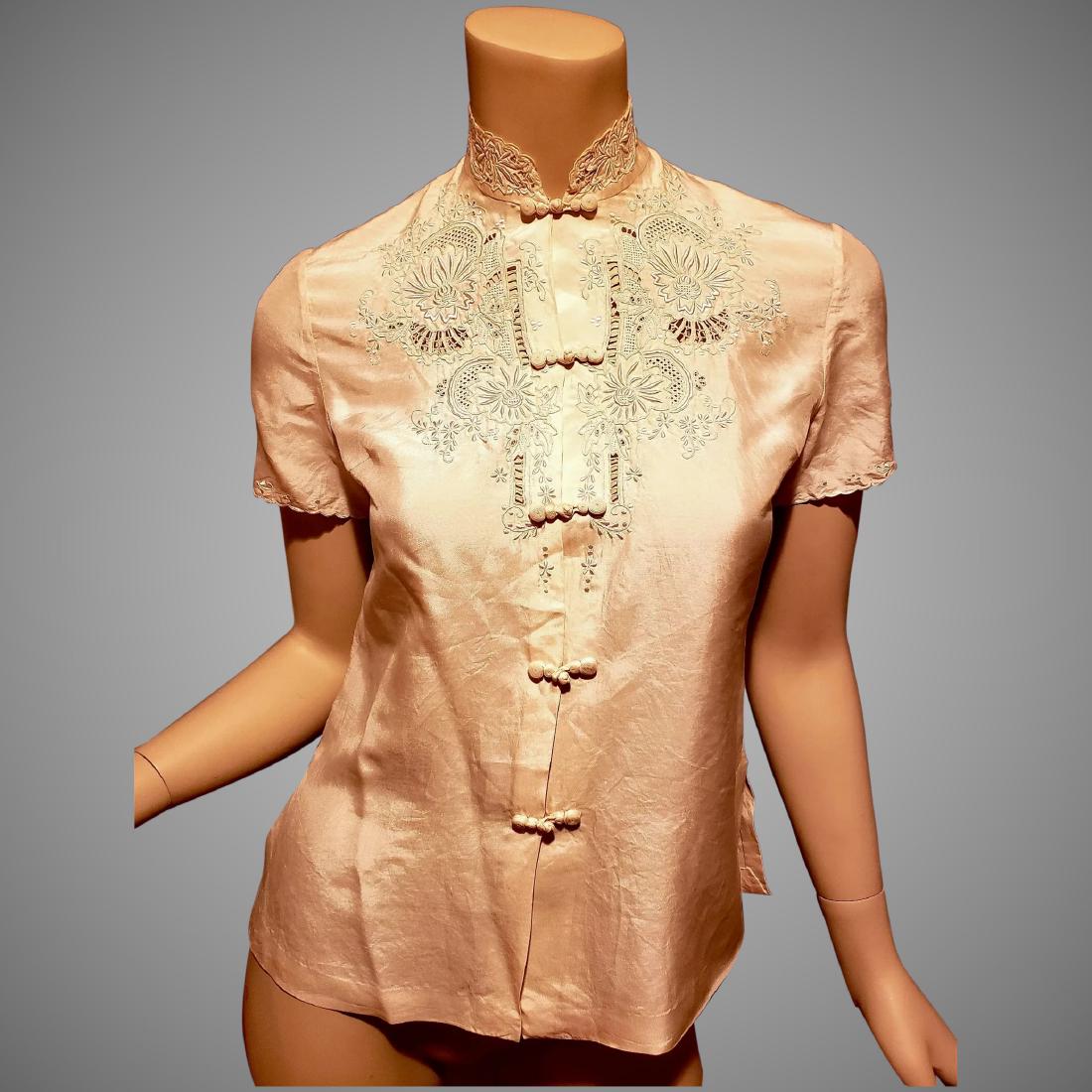 Vtg silk embroidered Cheongsam blouse made especially (1 of 9)