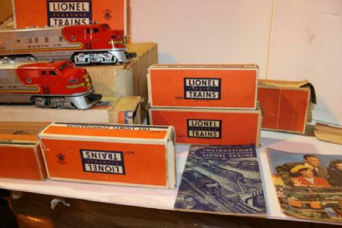 LIONEL POST-WAR SET #2151W- 2333 SANTA FE F-3 FREIGHT: LIONEL POST-WAR SET #2151W- 2333 SANTA FE F-3 FREIGHT SET- BOXED/SET BOXED- EXC Description LIONEL POST-WAR O GAUGE SET #2151W SET INCLUDES 2333 SANTA FE F-3 AA DIESEL SET IN GOOD CONDITION- BATTERY C