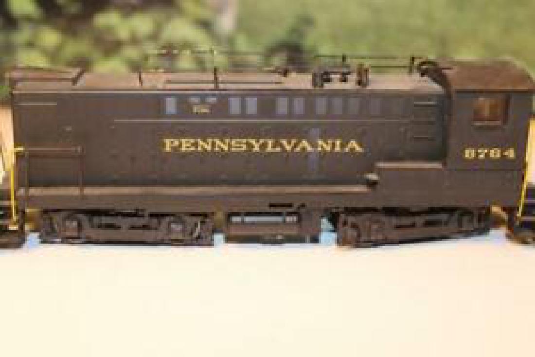 HO TRAINS - VINTAGE H10 FM PENNSYLVANIA DIESEL-: HO TRAINS - VINTAGE H10 FM PENNSYLVANIA DIESEL- POWERED-RUNS GOOD - EXC- 1WC HO TRAINS - VINTAGE H10 FM PENNSYLVANIA DIESEL- POWERED-RUNS GOOD - EXC- 1WC Description HO TRAINS VINTAGE PENNSYLANIA H10 