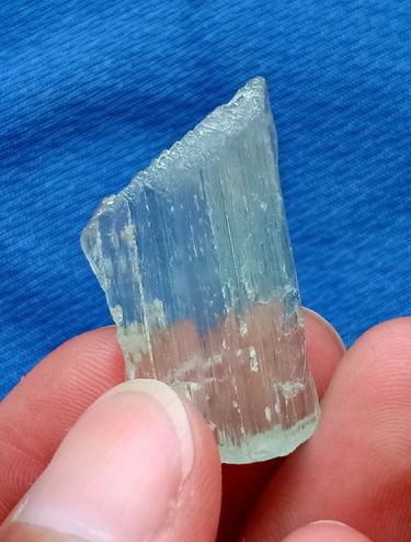 8 Gram Beautiful Natural Kunzite Specimen