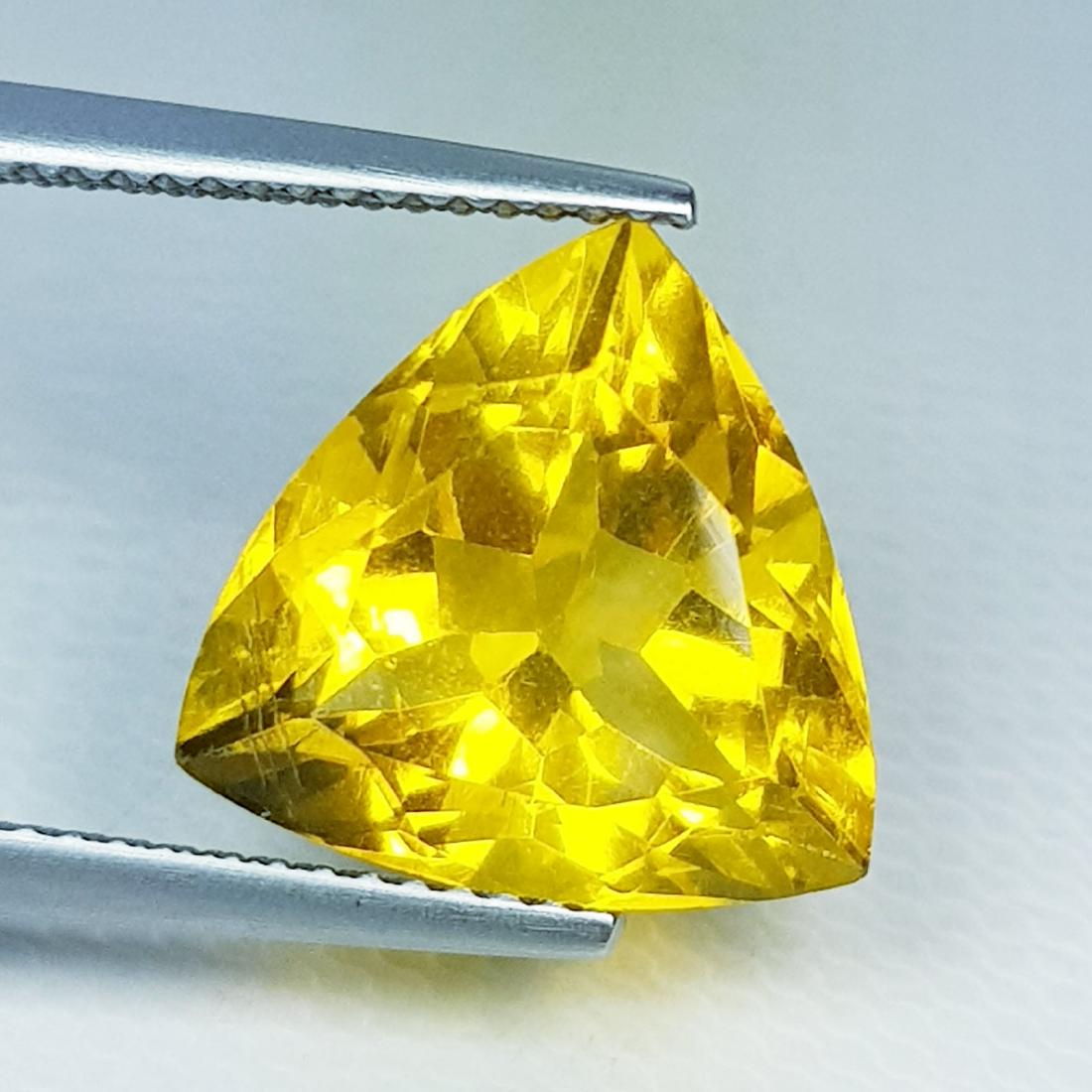 Natural Fluorite Triangle Cut 7.90 ct (1 of 6)