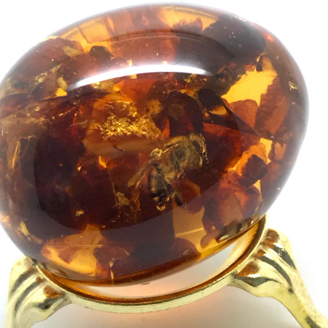 Baltic Amber egg insect bee inclusion &stand (1 of 8)