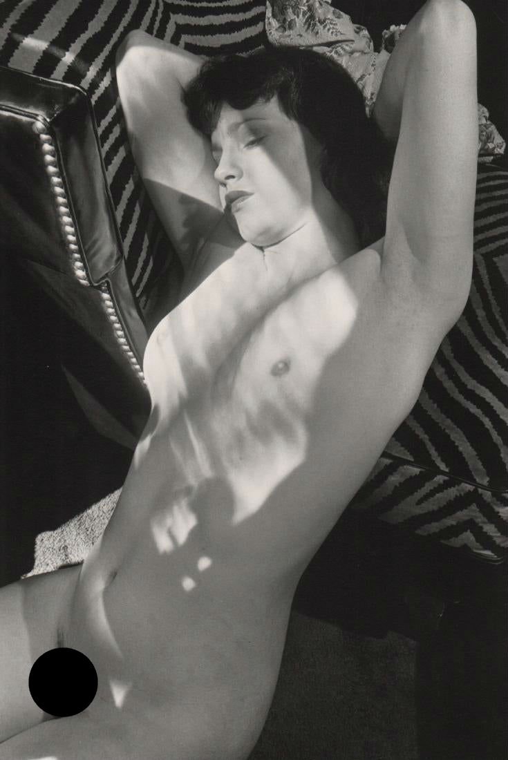 LEE FRIEDLANDER - Nude Study: Artist: LEE FRIEDLANDER Print Title: Nude Study Medium: Duotone Photoengraving Printed 1991 in the US Image size (inches) approx. 9 x 5.5” Lee Friedlander is an American photographer and artist. In