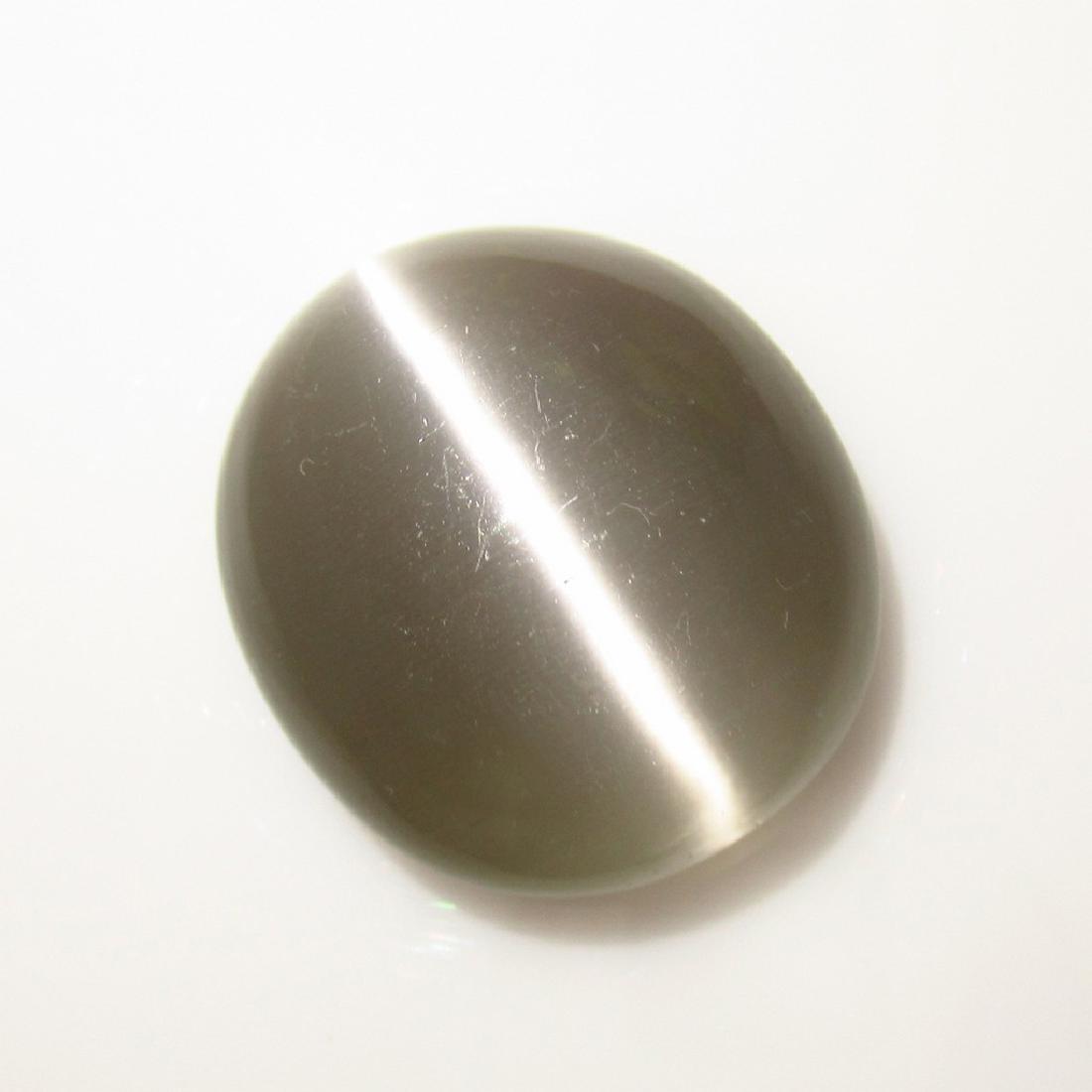 83.74 Ct Genuine Sharp Line Moonstone Catseye Oval: Title: 83.74 Ct Genuine Sharp Line Moonstone Catseye Oval Stone Clarity: Transparent Loose Gemstone: Natural Moonstone Catseye Carat Weights: 83.74 Size / Dimensions: 20.90 x 20.60 x 13.40 mm Nice Ova