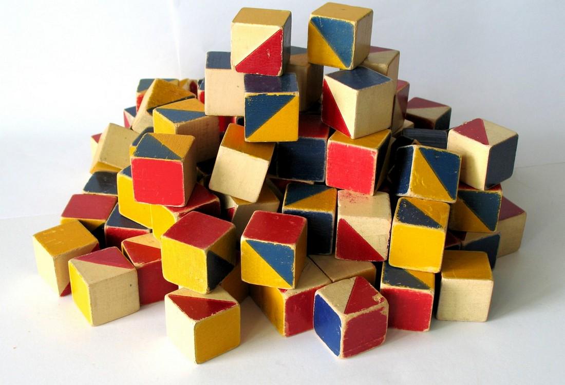 Group Of Vintage Wood Blocks: Title: Group Of Vintage Wood Blocks Date/Period: 1940's Dimension: 1” square each Provenance:Nice group of over 100 colorful vintage wood blocks. Shipping: Domestic: Flat-rate of $25.00 to anywhere