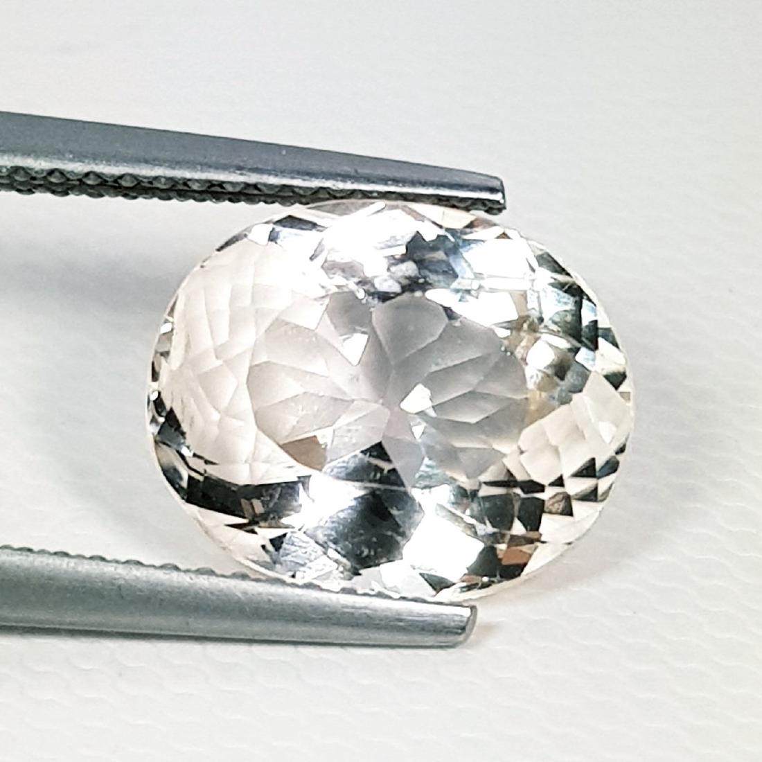 Natural Spodumene Oval Cut - 5.95 ct: No Reserve! Title: Natural Spodumene Oval Cut - 5.95 ct Color/Clarity: IF - VVS Gemstones: Loosegemstone Carat Weights: 5.95 Size/Dimensions: 11.80 x 9.70 x 7.15 Additional Information: Oval - Afghani