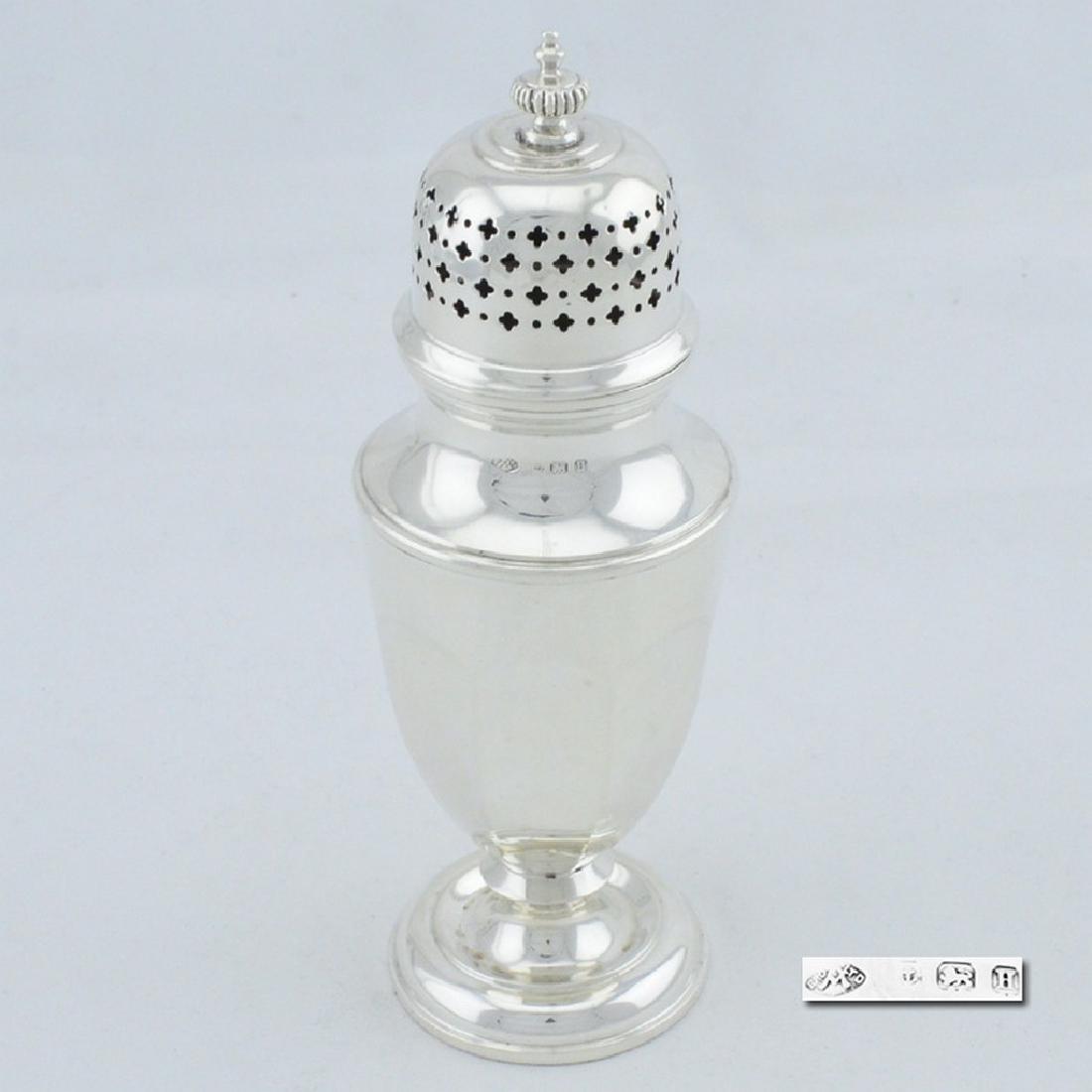 British antique silver sterling silver sugar bottle rib: Title: British antique silver sterling silver sugar bottle rib model made in Birmingham in 1932 Maker/Designer: Adie Brothers Ltd Origin: The British Date/Period: 1932 Silver Purity: 925 Size: Height