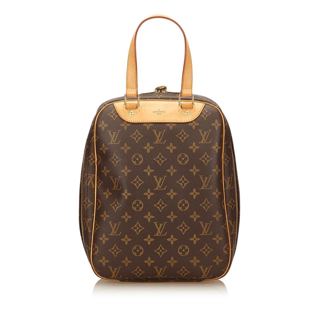 Louis Vuitton: Monogram Excursion (1 of 8)
