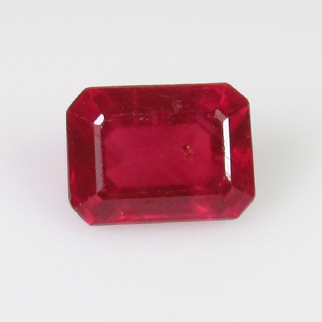 2.36 Ct Genuine Mozambique Red Ruby Emerald Cut (1 of 2)