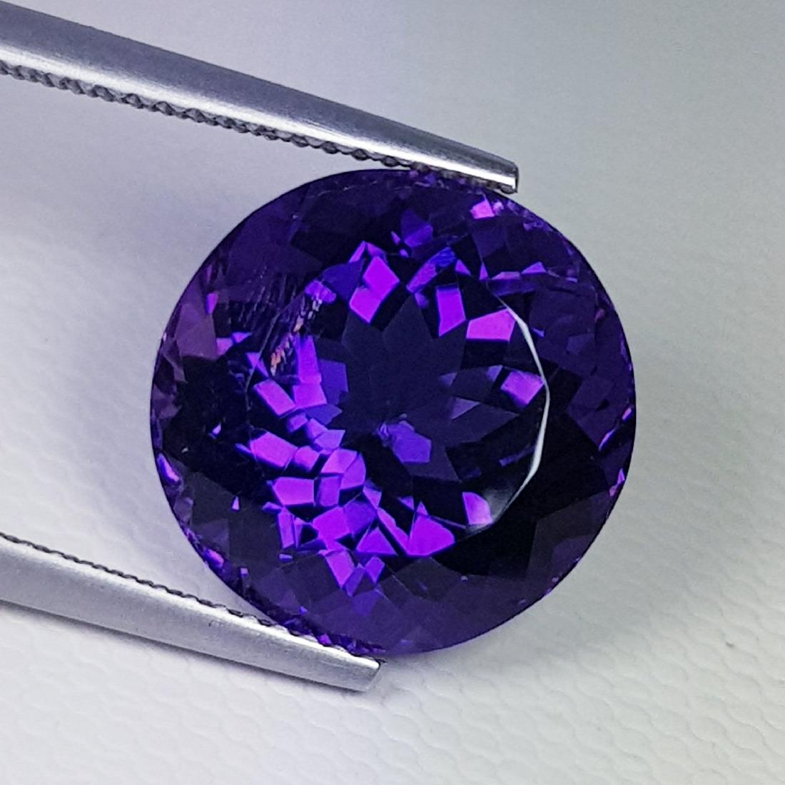 Natural Amethyst Round Cut 9.70 ct (1 of 6)