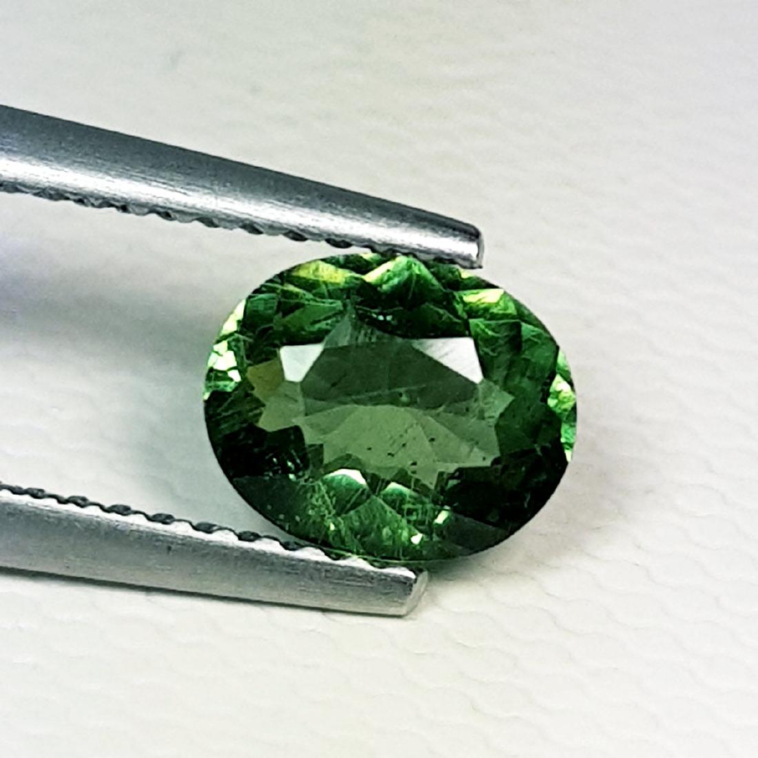 0.95 ct Natural Green Apatite Oval Cut (1 of 6)