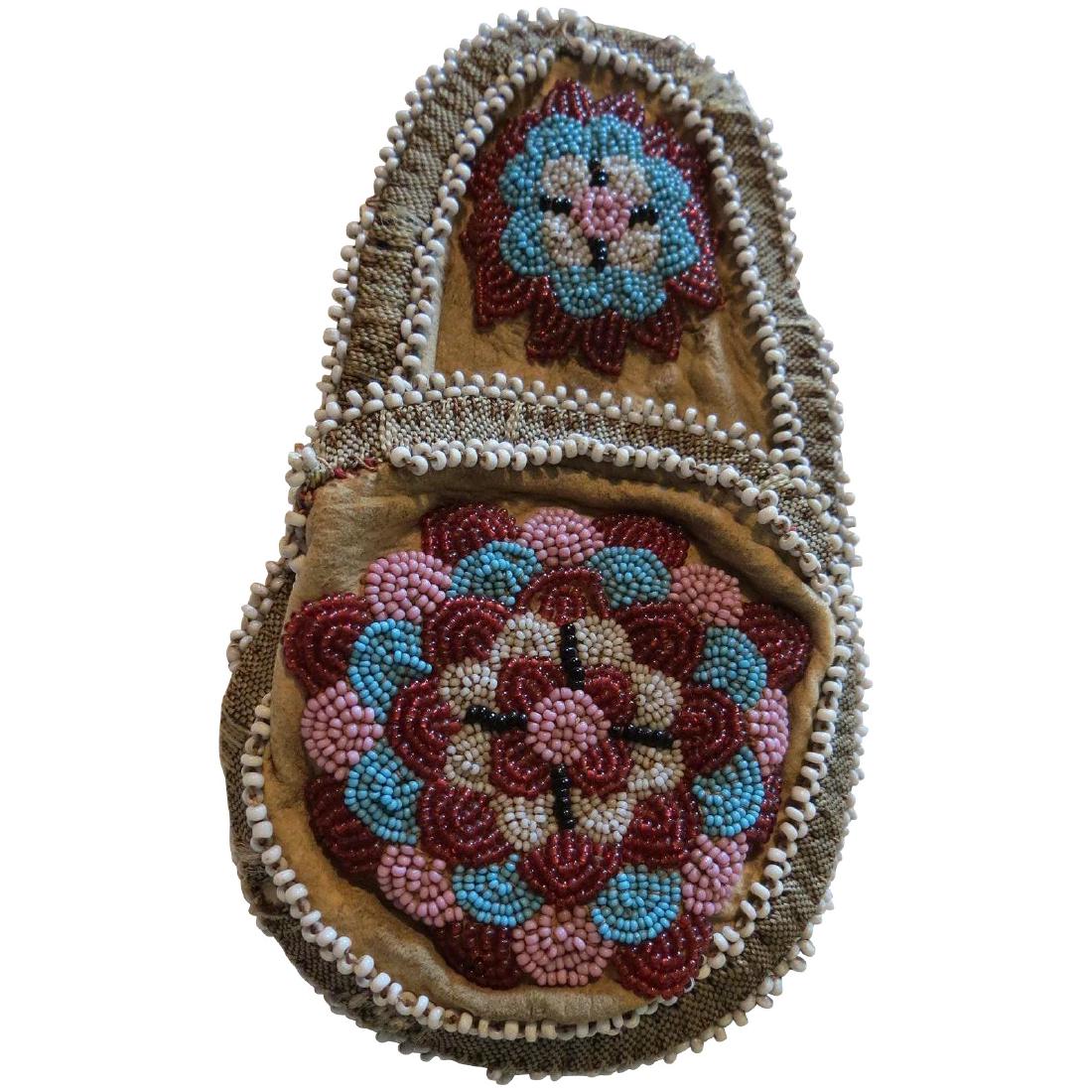 Vintage Native American Indian beaded coin purse (1 of 7)