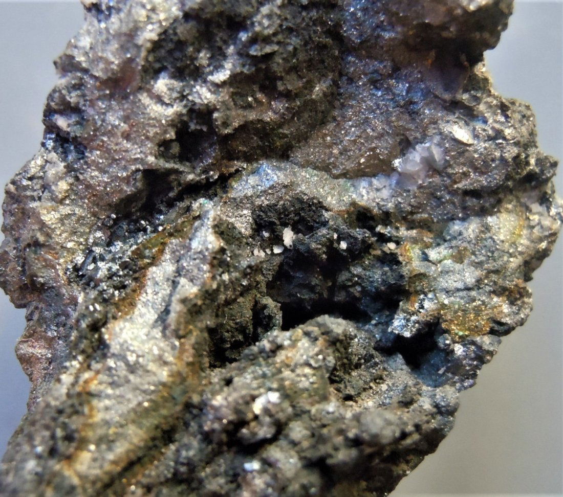 CHALOCOSITE - COLLECTORS ITEM: Title: CHALOCOSITE - COLLECTORS ITEM Origin: Las Cruces Mine, Gerena, Sevilla, Spain Size: 4x2x1 cm / 43 gram Additional Information: small chalcosite crystals on massive chalcosite and pyrite Reserve