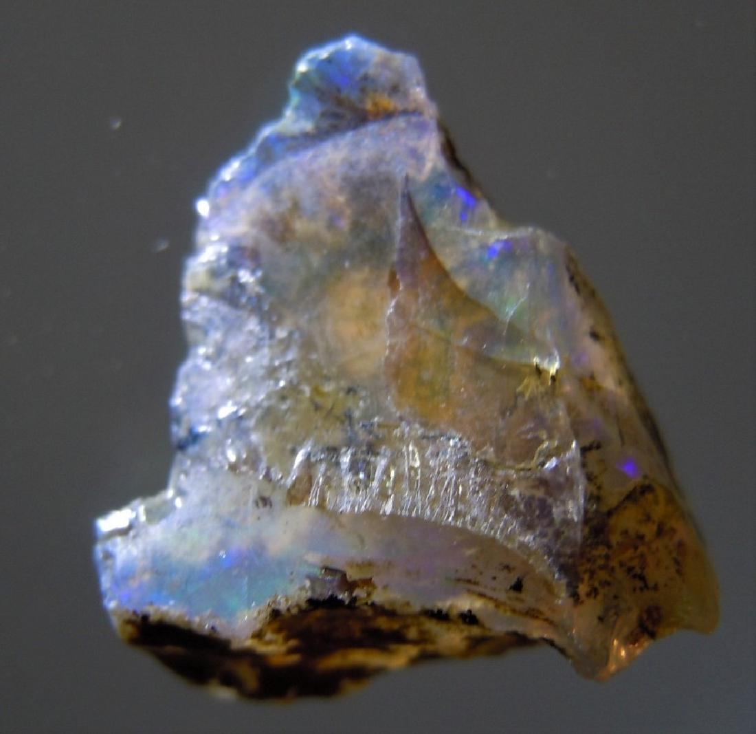1.5 CT PRECIOUS OPAL WITH EXCELLENT PLAY-OF-COLOR (1 of 11)