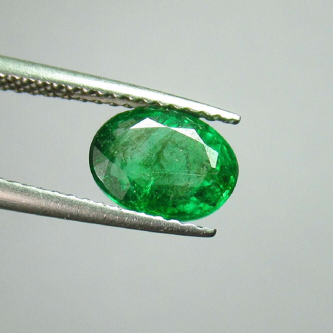 1.35 Ct Genuine Zambian Emerald Oval Cut (1 of 2)