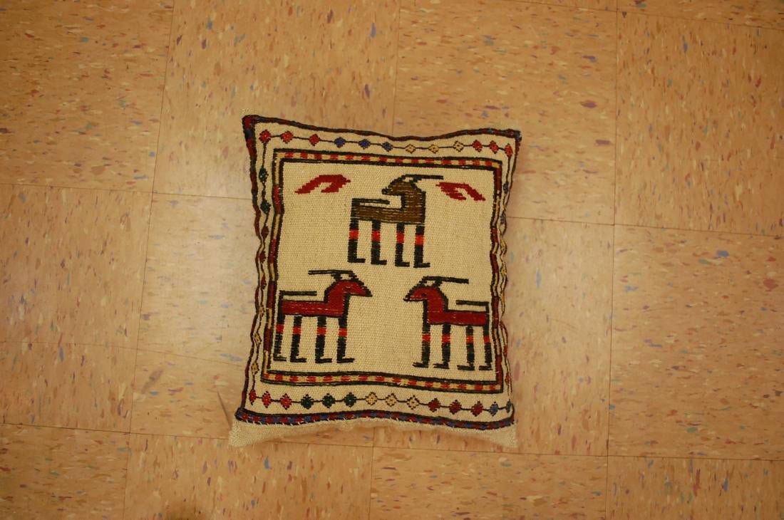 Highly Detailed Fine soumak Kilm Rug Very Soft Wool (1 of 5)