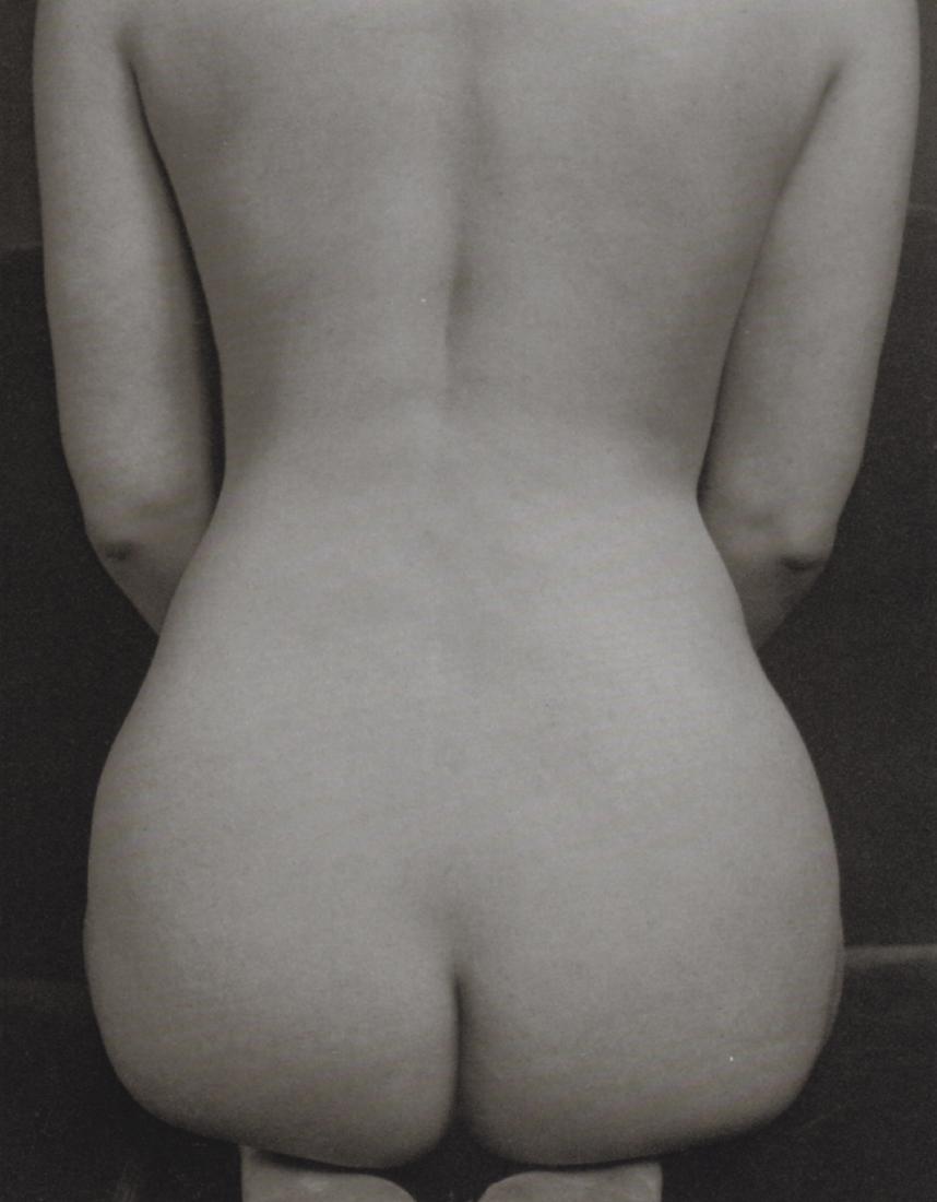 EDWARD WESTON- Nude,1933: Artist: EDWARD WESTON Print Title: Nude,1933 Medium: Photoengraving Printed in Hong Kong in the 1990’s Image Size approx: 5 x 4” Edward Weston 1886-1958) was a 20th-century American photographer, 
