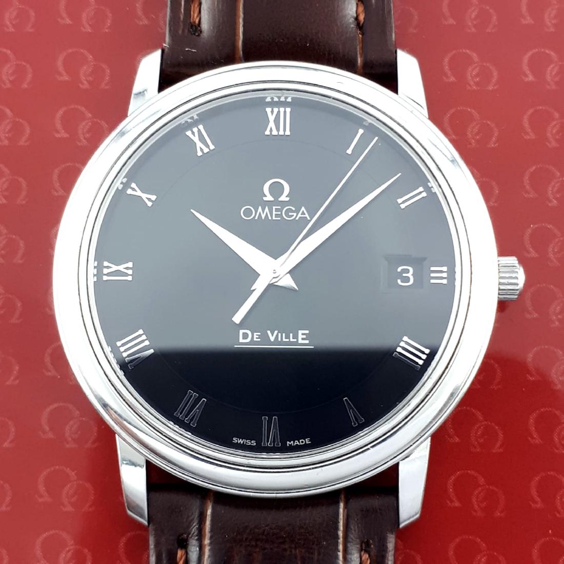 Omega - De Ville Prestige - 4510.52.00 - Men -: Brand:Omega Model:De Ville Prestige Reference Number:4510.52.00 Gender:Men Period:1990-1999 Movement:Quartz Case material:Steel Extras:Universal Watch Box Type:Analogue wristwatch Bracelet: non origin