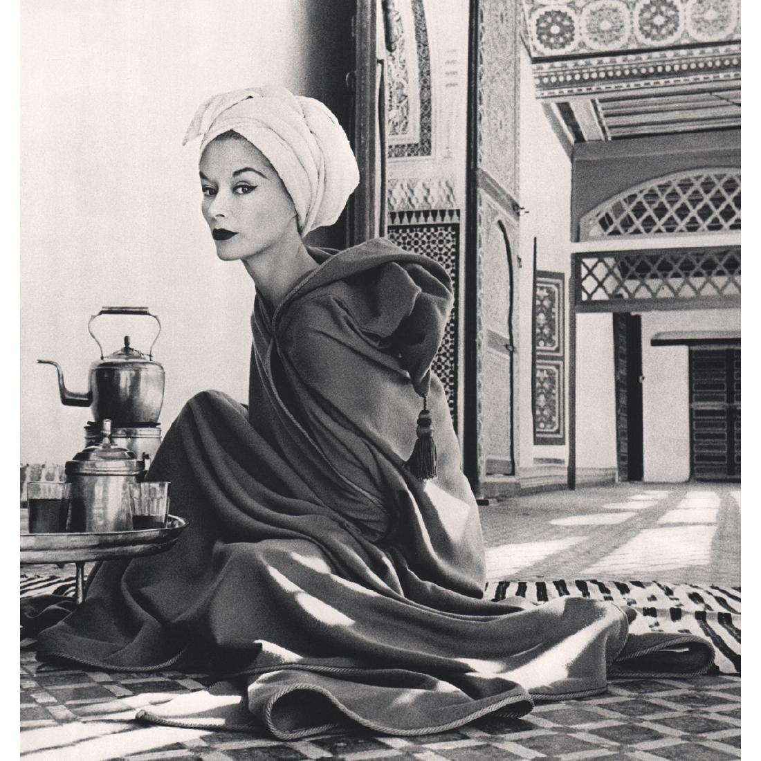 IRVING PENN - Lisa Fonssagrives Penn, Marrakech: Artist: IRVING PENN Print Title: Lisa Fonssagrives Penn wearing a burnous of Morocco designed by Jean Desses Jean Desses (1904-1970), was a world leading fashion designer in the 1940s, 1950s and 1960s