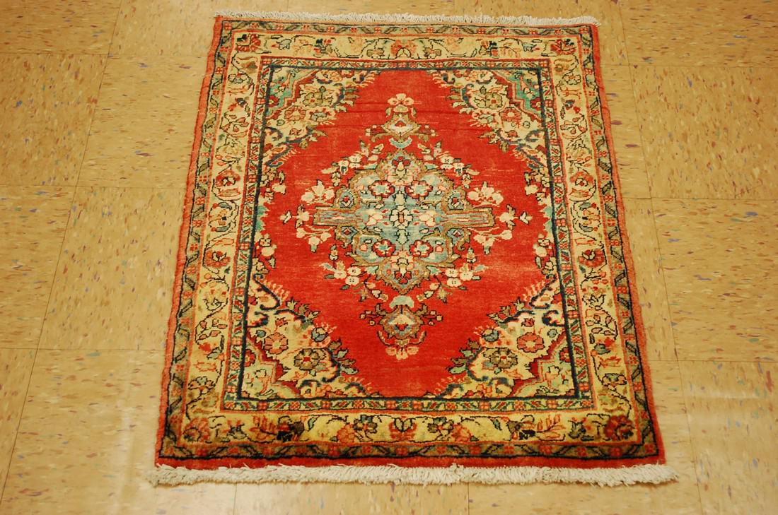PERSIAN BIJAR RUG 2'3" x 2'11" GREAT BACKGROUND COL (1 of 7)