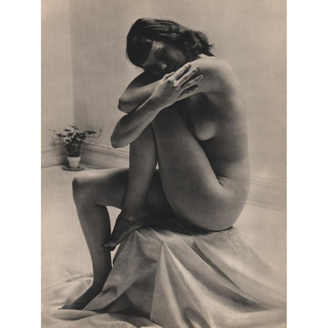 ANDRE DE DIENES - Nude: Artist: ANDRE DE DIENES Print Title: Nude Medium: Sheet-fed Gravure Printing Date: 1950s Printed in France Image size approx. 8.5 x 10.5 inches Andre De Dienes (1913-1985) was a Hungarian photographer