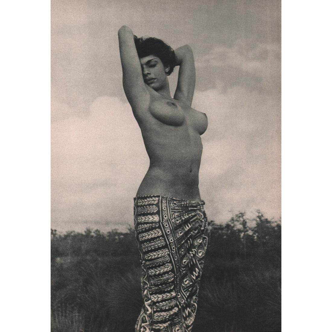 ANDRE DE DIENES - Nude: Artist: ANDRE DE DIENES Print Title: Nude Medium: Sheet-fed Gravure Printing Date: 1950s Printed in France Image size approx. 8 x 11.5 inches Andre De Dienes (1913-1985) was a Hungarian photographer,