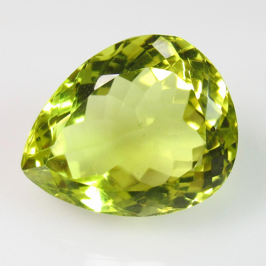 13.04 Ct Natural Yellow Lemon Quartz Pear Cut: No Reserve! Title: 13.04 Ct Natural Yellow Lemon Quartz Pear Cut Stone Clarity: VVS Loose Gemstone: Natuarl Lemon Quartz Carat Weights: 13.04 Size / Dimensions: 16.80 x 13.40 x 9.70 mm Top Quality Lus