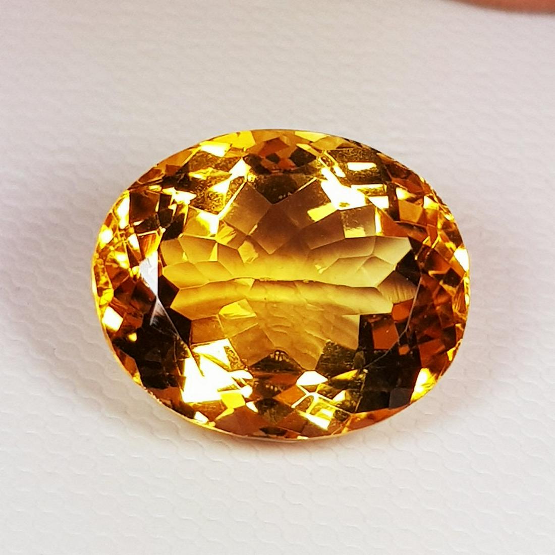 Natural Citrine Oval Cut 10.95 ct (1 of 6)