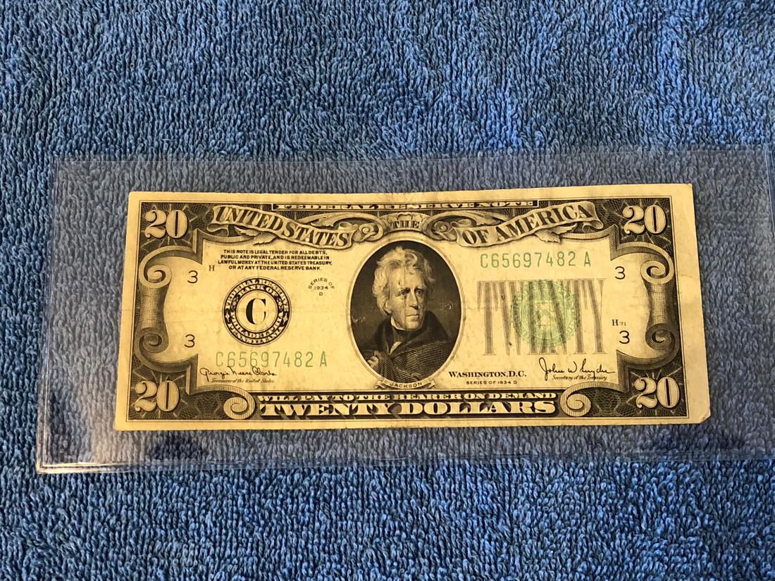 $20 Fed Reserve Note Series 1934D Retail value $45 (1 of 1)