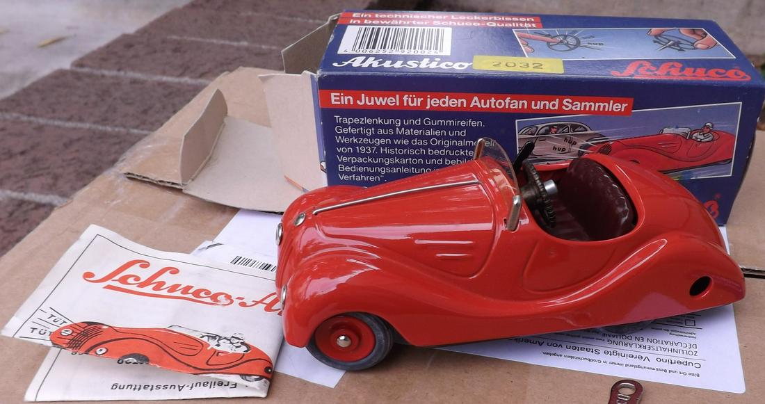 Schuco Akustico 2002, Made in Western Germany, c10,. (1 of 5)