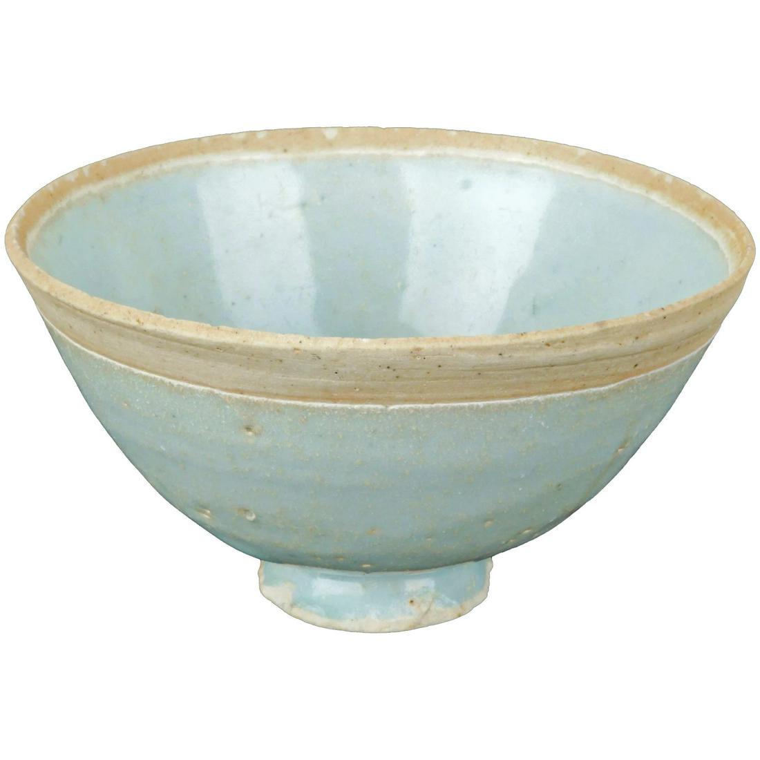 Chinese qingbai tea bowl Song dynasty circa 13th (1 of 5)