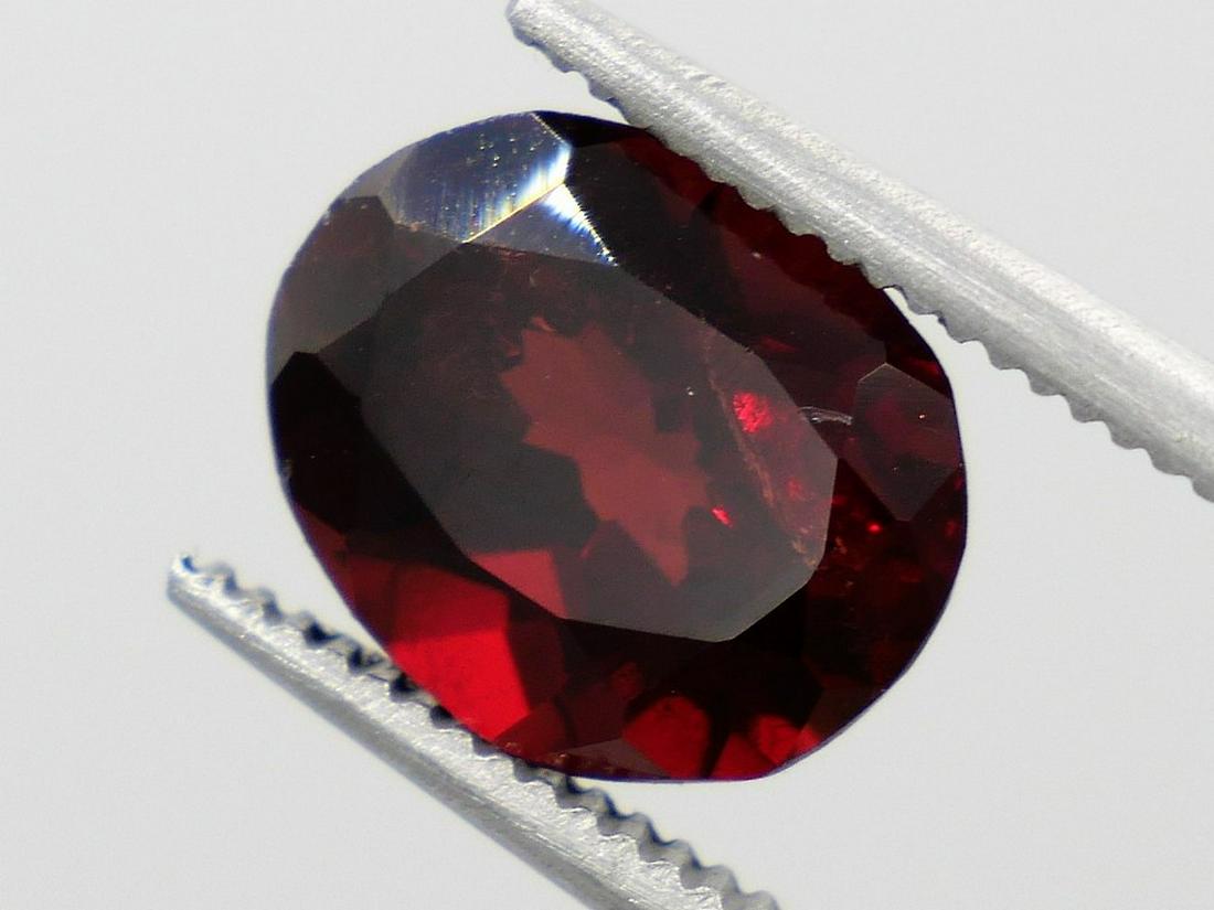 ** Almandite Garnet 3.15 ct ** (1 of 1)