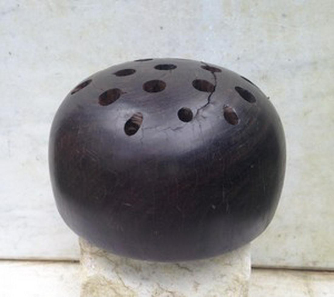 19thc Wooden Flag Holder (1 of 8)