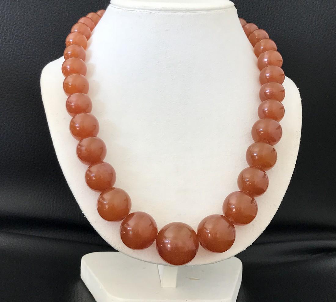 Old necklace Baltic Amber big size beads 94.2 gr (1 of 10)