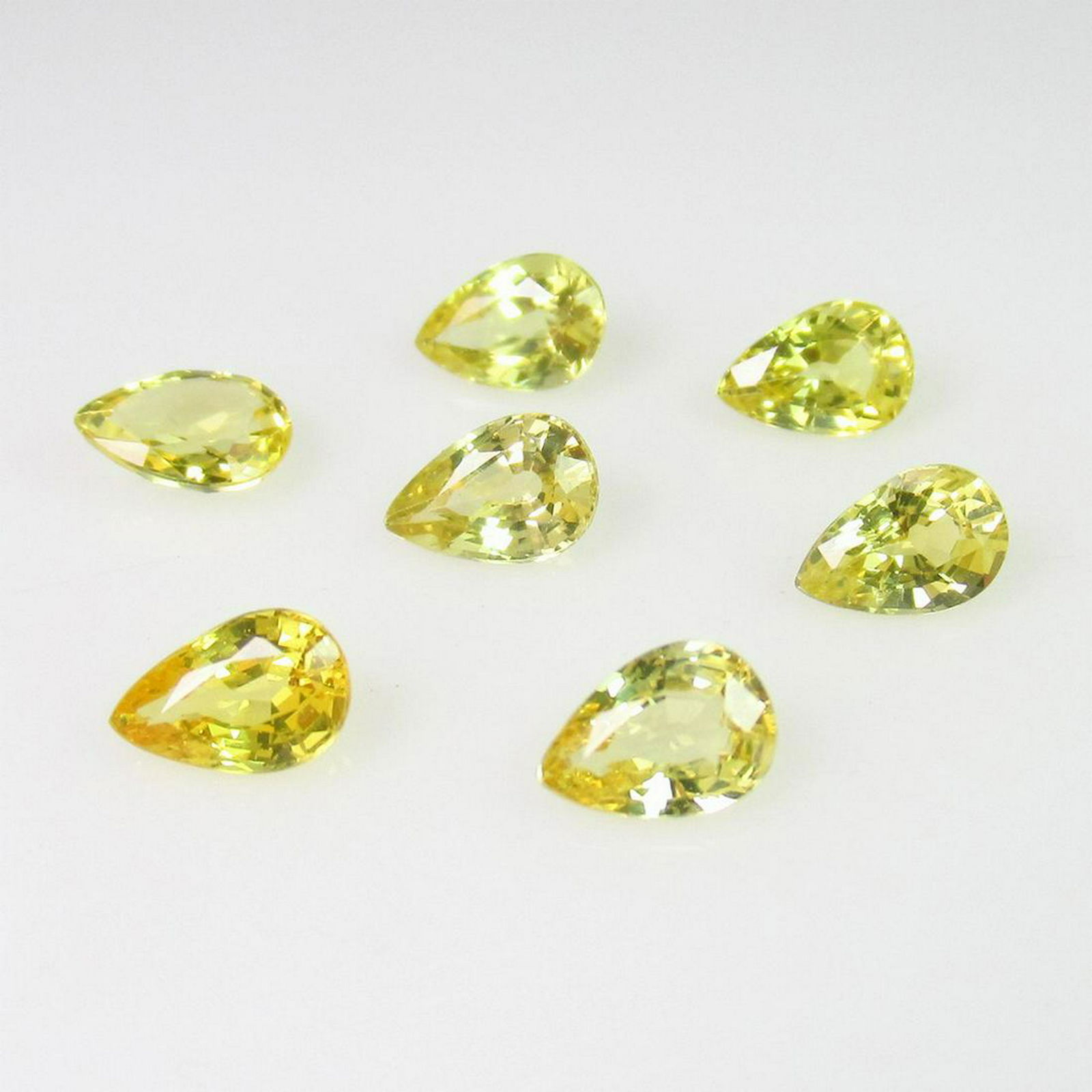 3.13 Ctw Natural 7 Yellow Sapphire Pear Necklace Set (1 of 2)