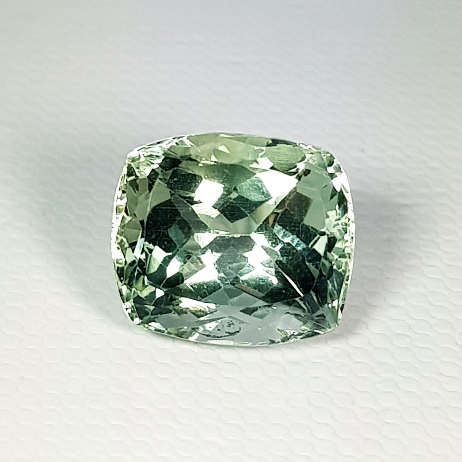 Natural Green Amethyst Cushion Cut 6.75 ct (1 of 6)
