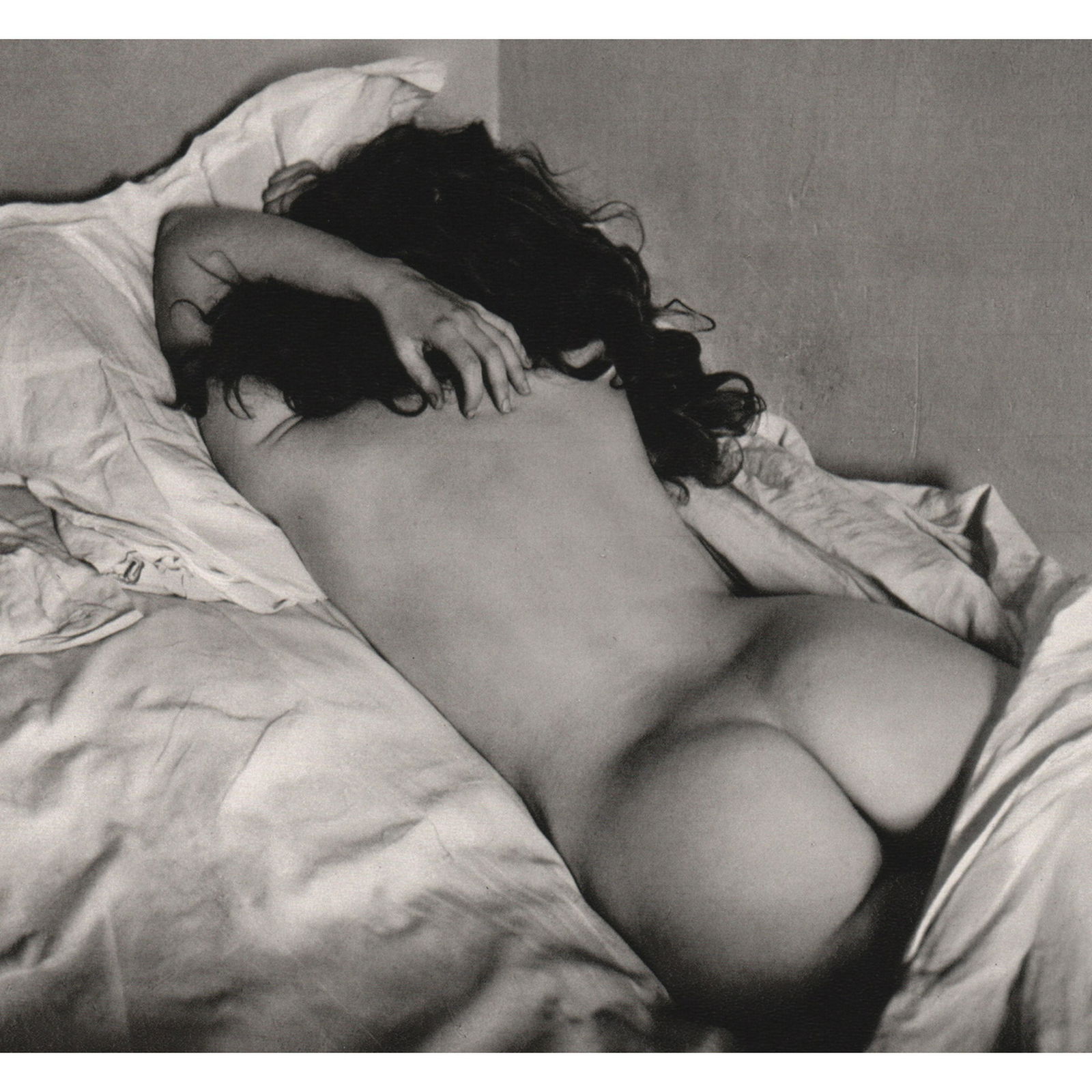 EDOUARD BOUBAT - Nude, Paris 1950: Artist: EDOUARD BOUBAT Print Title: Nude, Paris 1950 Medium: Sheet-Fed Gravure Printing Date: 1980's Printed in Spain Image Size: 6.5 x 6 inches Edouard Boubat (1923-1999) was a French photojournalist