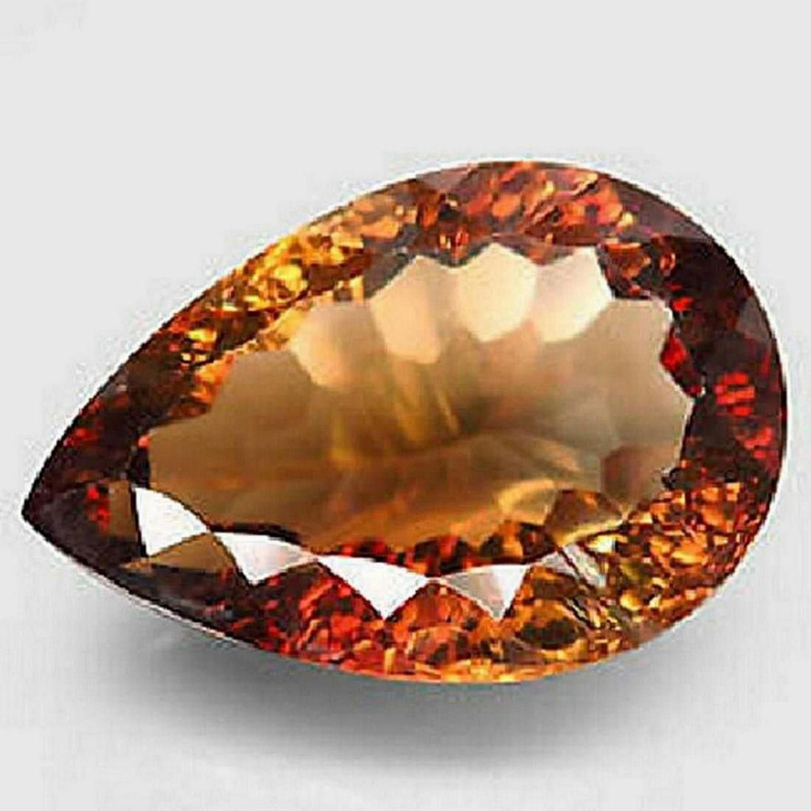 15,84 ct Natural Imperial Topaz Millennium Cut (1 of 2)