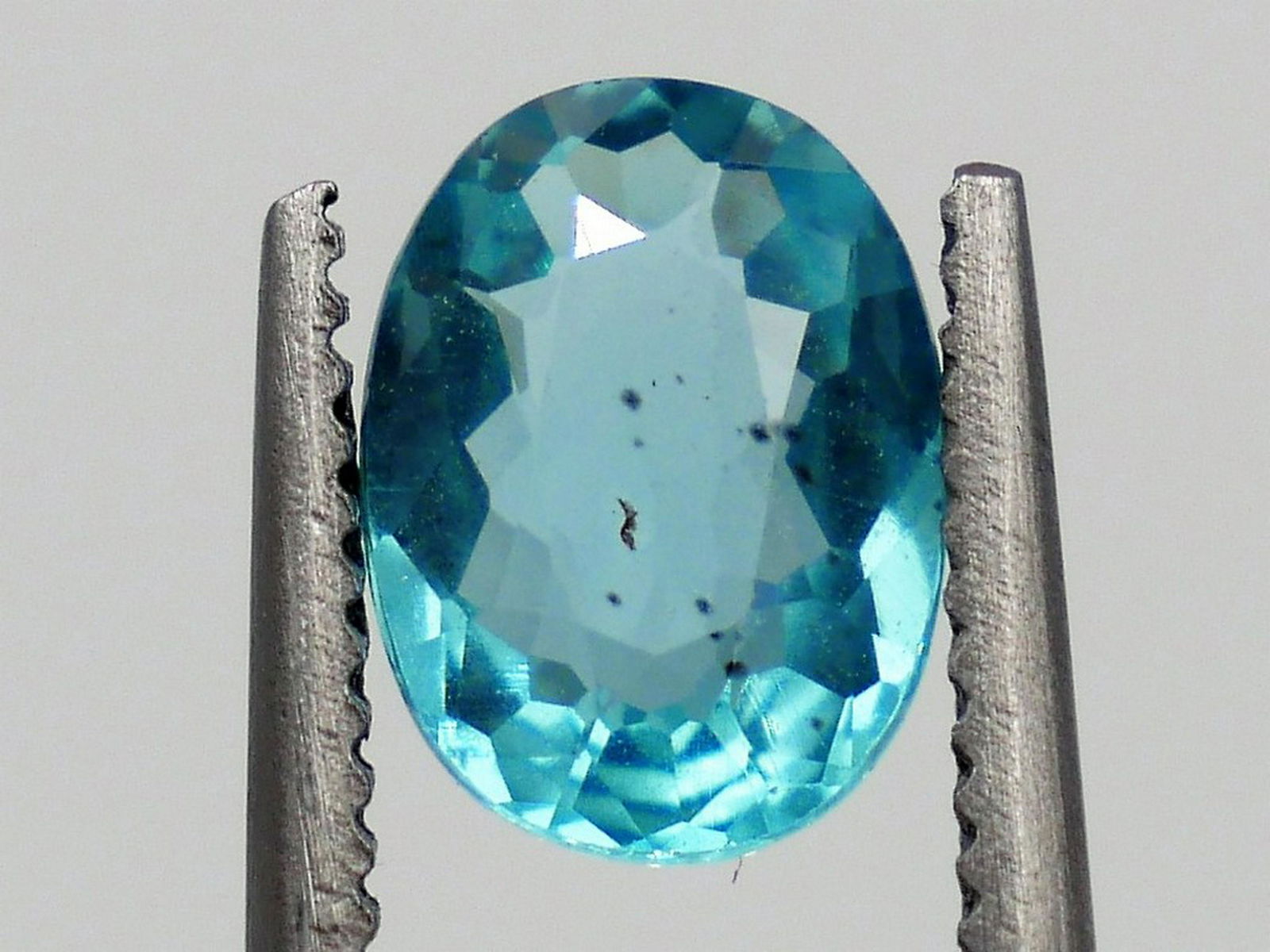 Amazing Apatite // Certified IGI (1 of 2)
