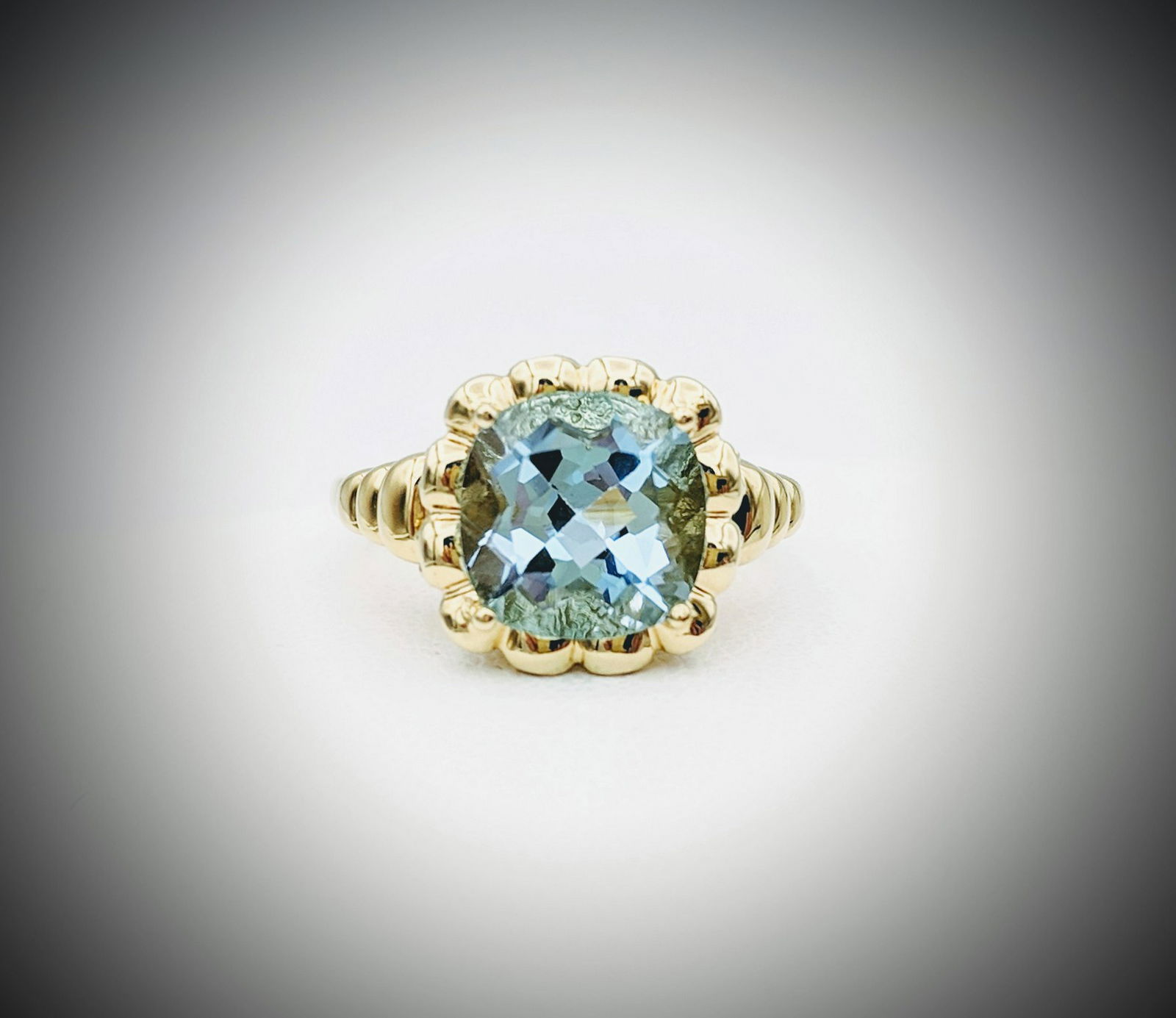 Blue Topaz & CZ Ring Sz 7 (1 of 3)