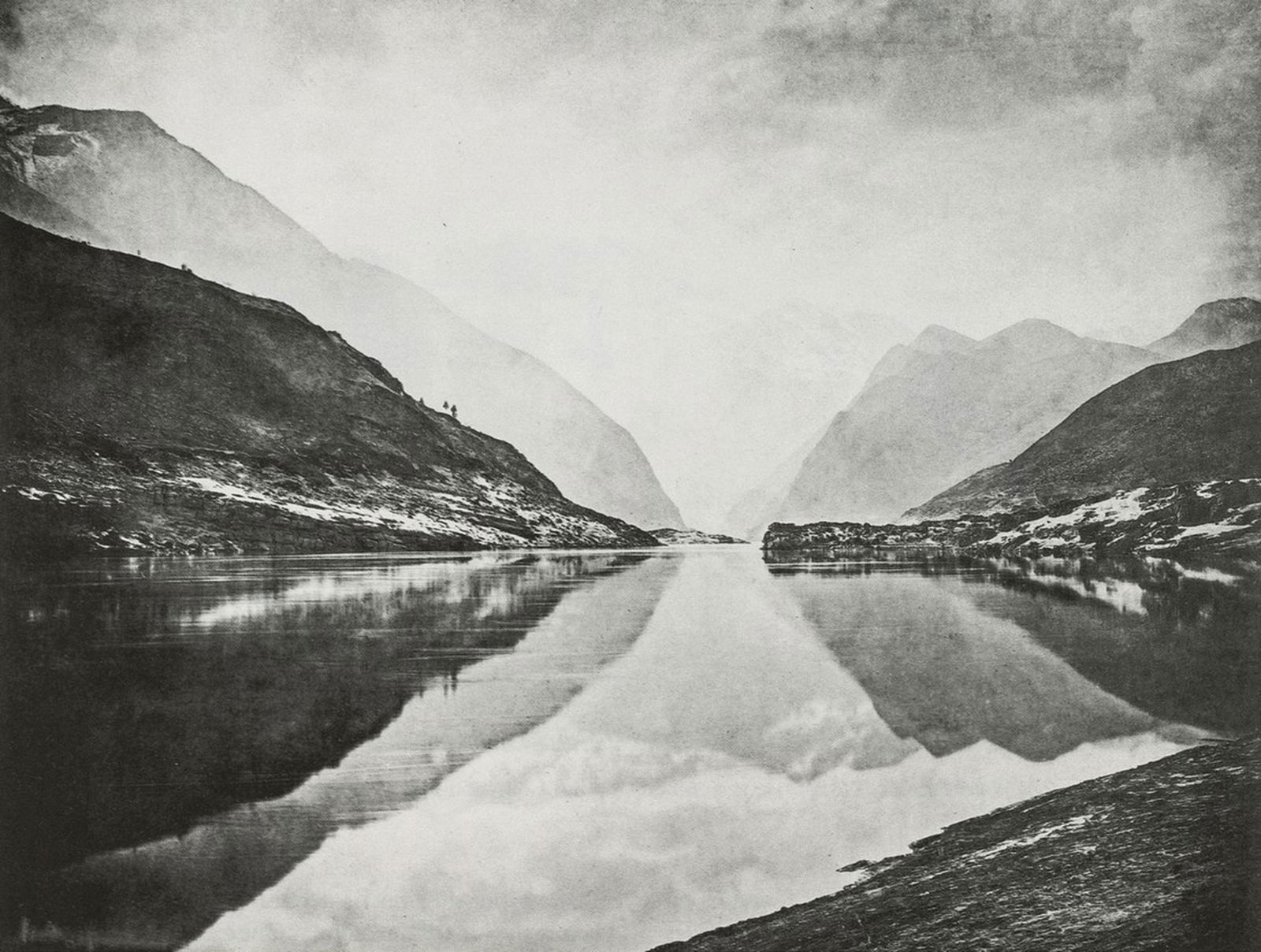 JOHN THOMSON - Wu-Shan Gorge, Szechuan, 1868 (1 of 1)