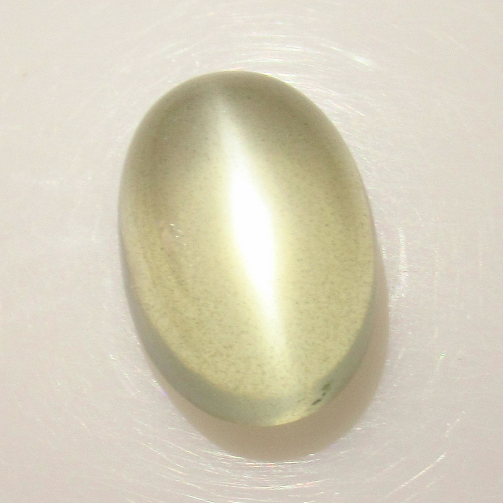 8.00 Ct Genuine White Moonstone Catseye Oval Cab (1 of 2)