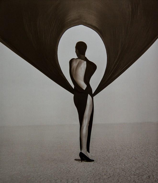 HERB RITTS - Versace Dress (Back View), El Mirage, 1990: Artist: Herb Ritts Title: Versace Dress (Back View), El Mirage, 1990 Medium: Photo Litho, 2002, Italy Dimensions: 9.1x10.5" Heat Wax Mounted on 12x16" Conservation Board Herb Ritts (1952-2002) was an