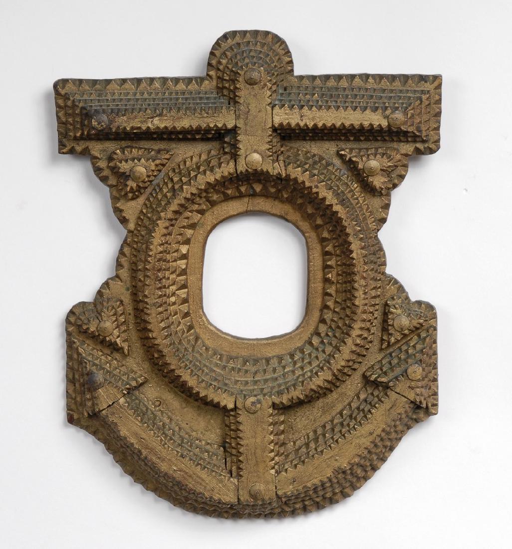 Anchor Shaped Tramp Art Frame w Hearts (1 of 3)