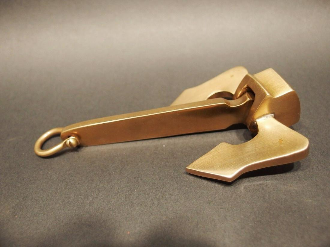 Brass Danforth Ships Boat Anchor Paperweight: 5" long x 2 3/4" Wide Very accurate and well made reproduction of an antique paperweight. All solid brass, darkened to look old. Certainly easy to wonder its age Reserve: $9.00 Shipping: Domestic: Fla