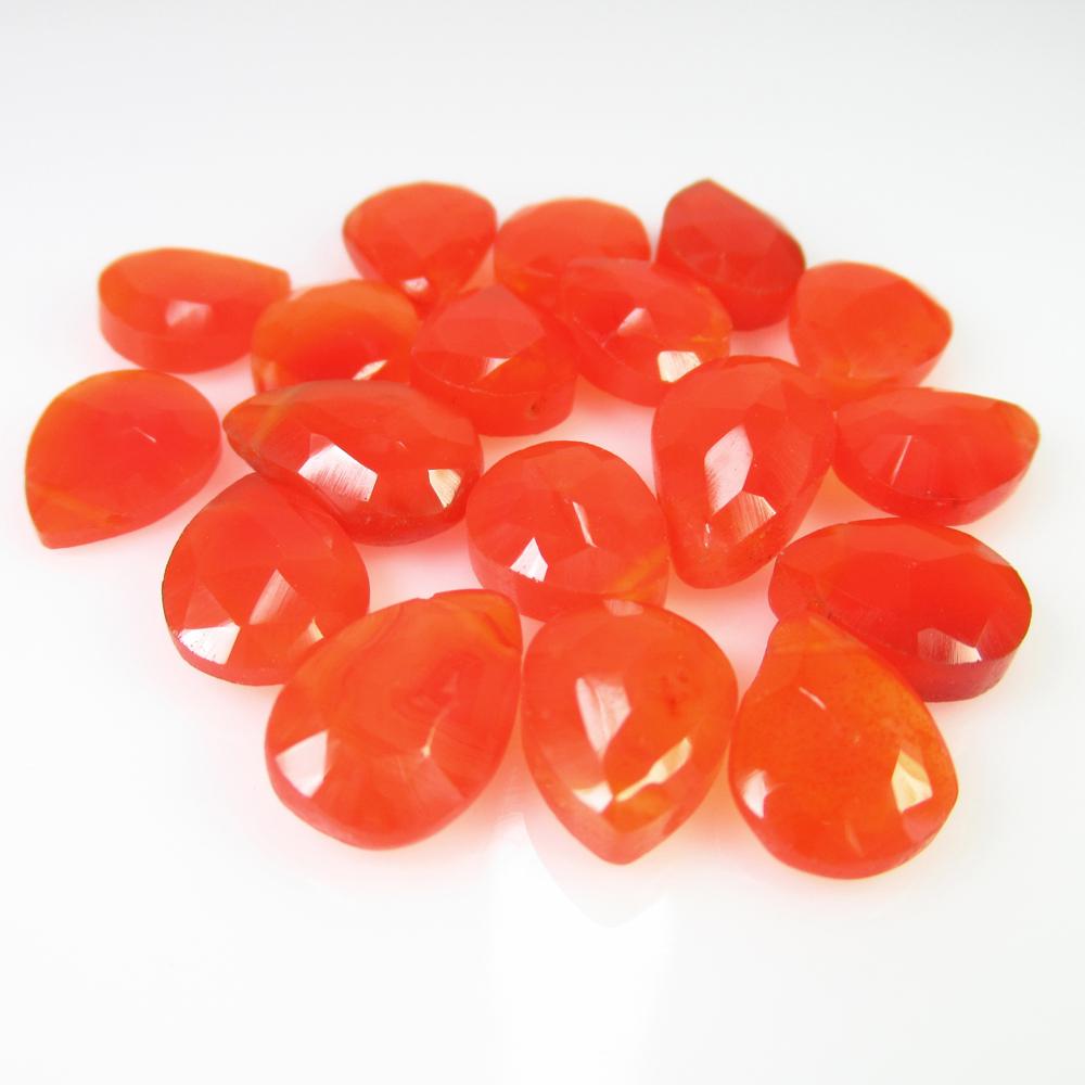 43.04 Ct Genuine 18 Orange Carnelian Drilled Pear Beads: No Reserve! Title: 43.04 Ct Genuine 18 Orange Carnelian Drilled Pear Beads Stone Clarity: Transparent Gemstones: Natural Carnelian Beads Carat Weights: 4.30 Size/Dimensions: 10.1x8.1 to 12.5x7.9 mm / 