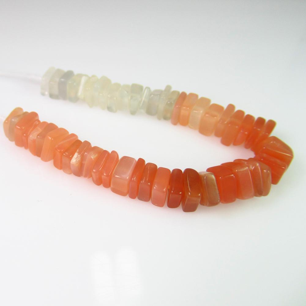 20.21 Ct Genuine 57 Drilled Moonstone Square Beads: No Reserve! Title: 20.21 Ct Genuine 57 Drilled Moonstone Square Beads Stone Clarity: Transparent Gemstones: Natural Moonstone Beads Carat Weights: 15.15 Size/Dimensions: 4.40 - 5.60 mm / 57 PC's Addit