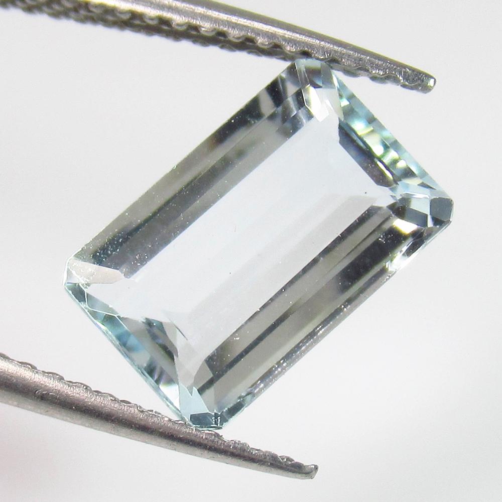 1.89 Ctw Natural Aquamarine Emerald Cut (1 of 2)