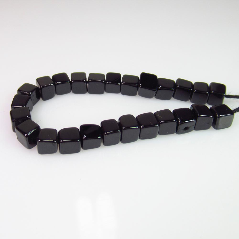 18.83 Ct Genuine 23 Drilled Black Spinel Square Beads: No Reserve! Title: 18.83 Ct Genuine 23 Drilled Black Spinel Square Beads Stone Clarity: Opaque Loose Gemstone: Natural Black Spinel Beads Carat Weights: 18.83 Dimensions: 3.50 to 4.00 / 23 PC's Drille