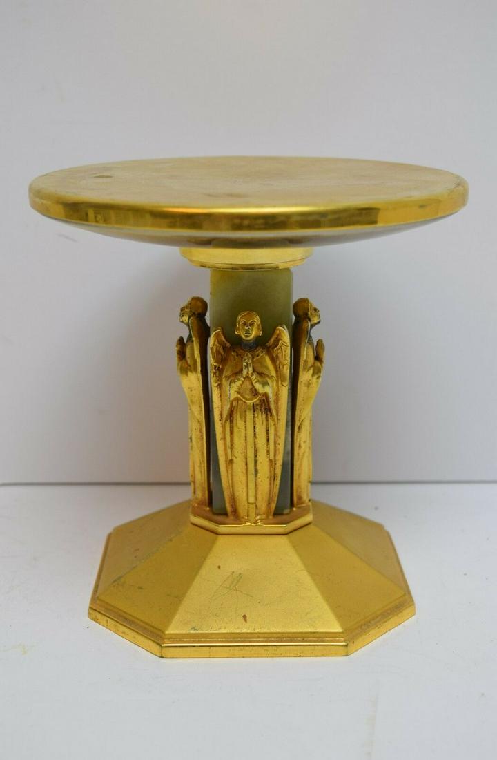 Nice Older Monstrance Angel Tabor Stand 6 5/8"Ht. 6: Beautiful used Monstrance Tabor from a church Angels around the alabaster stem The perfect way to display your monstrance Tabor has a height of 6 5/8" The mensa on which your monstrance sits has a dia